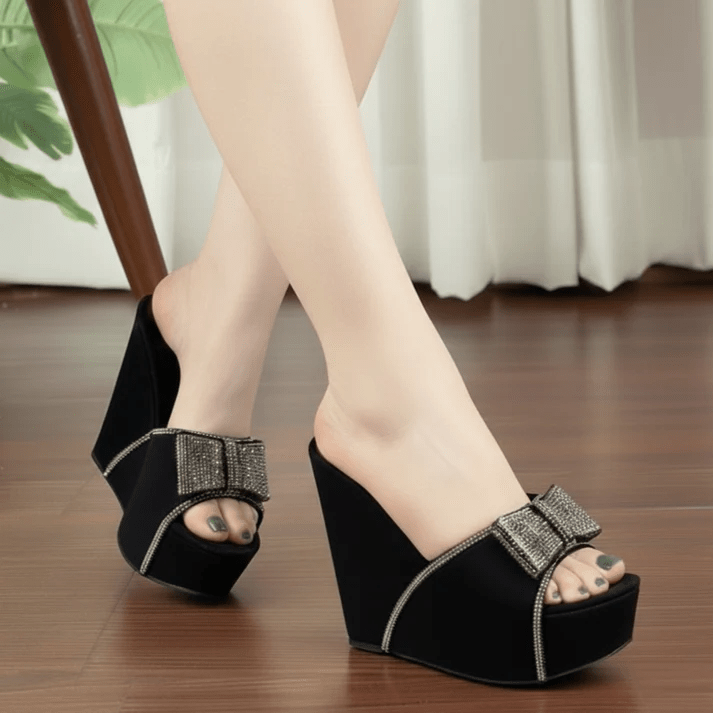 Sparkle Bow Wedge